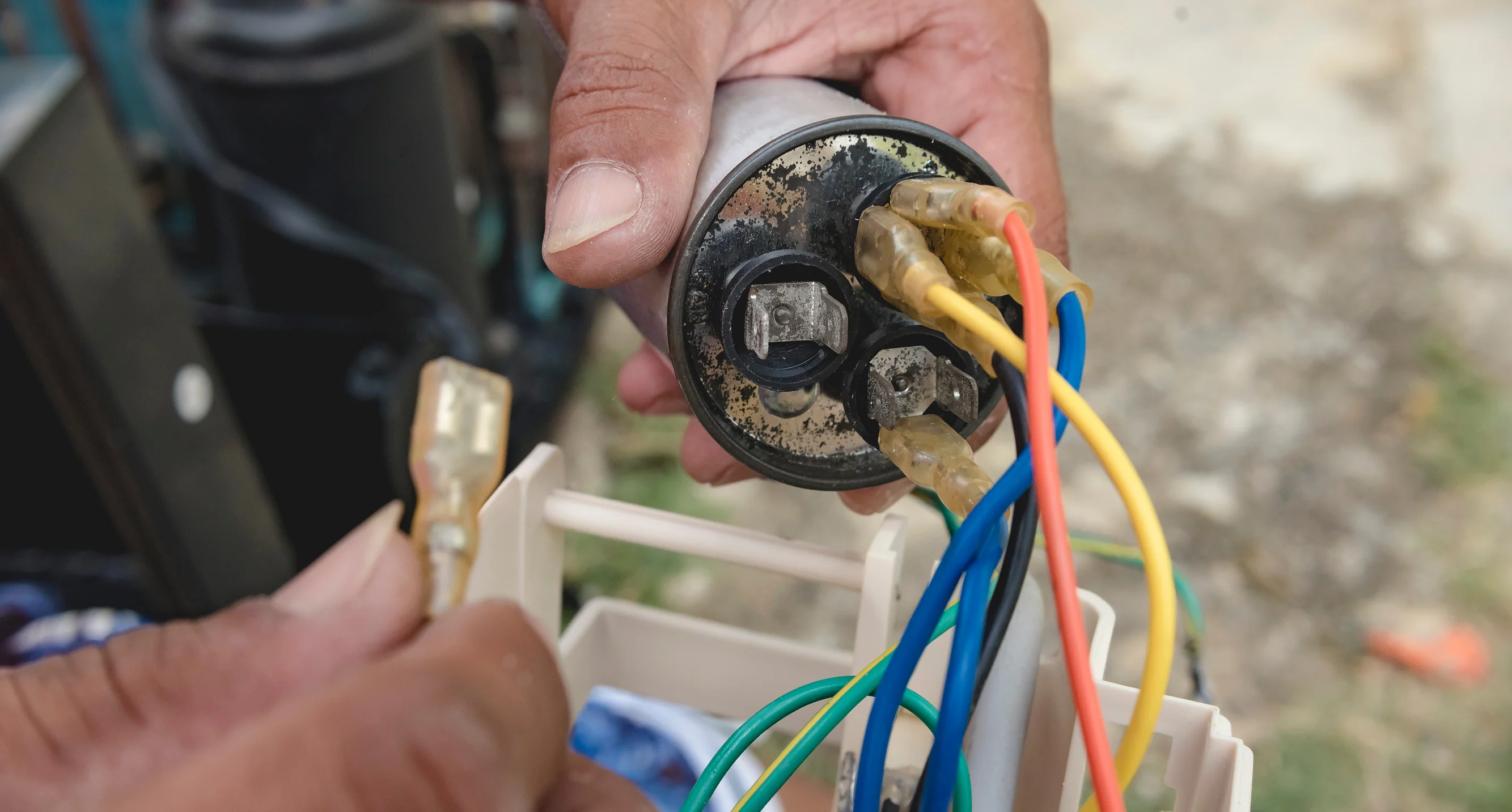 how-does-a-run-capacitor-work-image