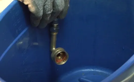 checking-the-dishwasher-water-supply-image