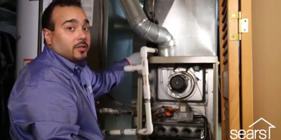 Sears Technician explaining how forced air heaters work